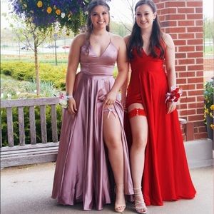 Mauve Faviana Prom dress size 6